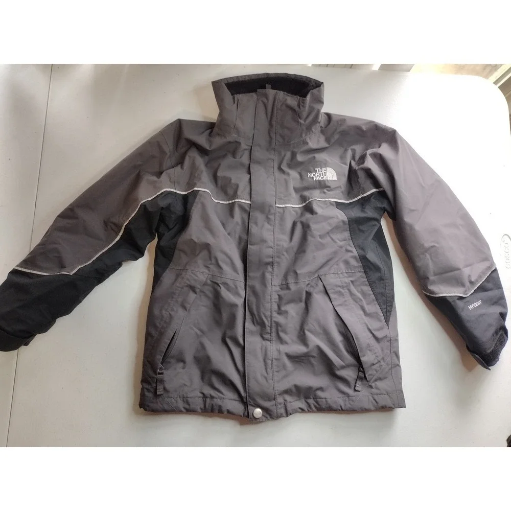 The North Face HyVent Boys Medium Gray Black Triclimate‎ Jacket no hood